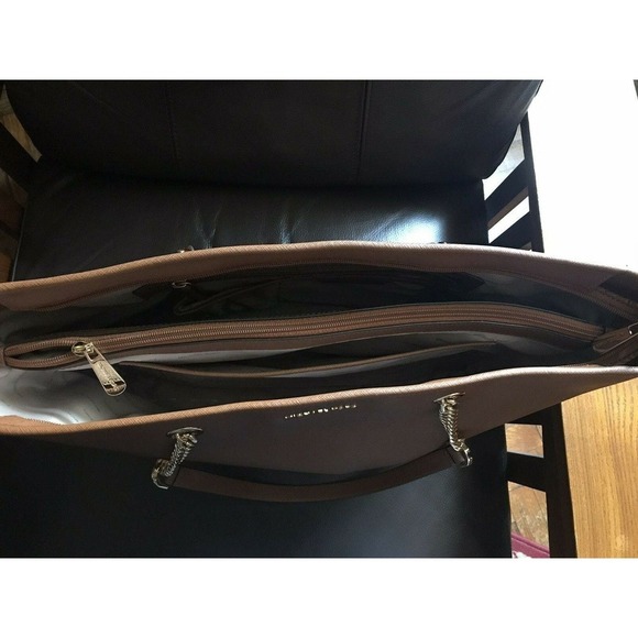 Michael Kors Tan Zippered Triple Compartment Gold Chain Tote - Picture 7 of 9